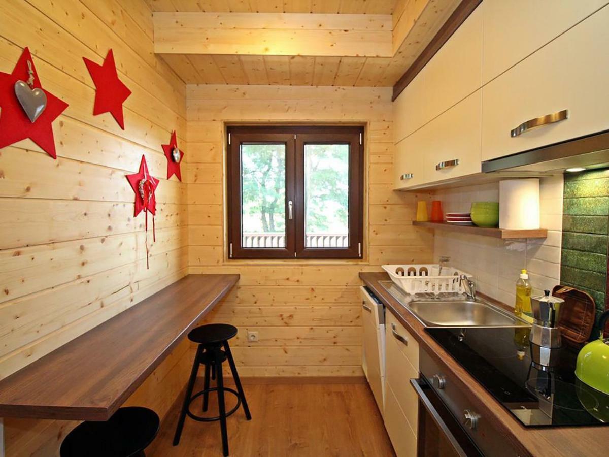 Dunaparti Haz Stand U 27E Mosonmagyaróvár Екстериор снимка